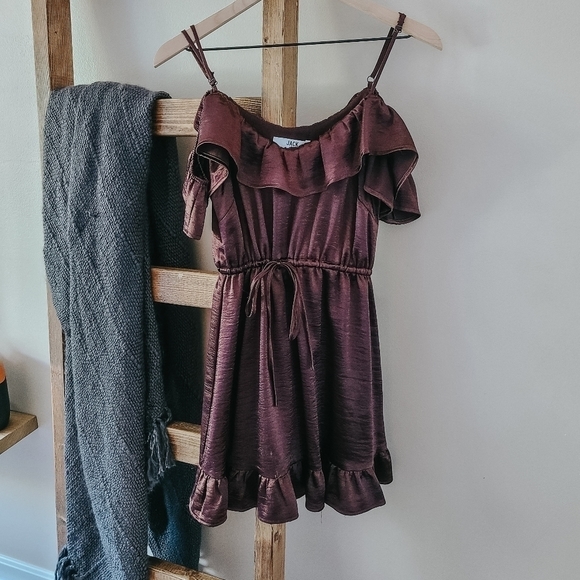 Jack by BB Dakota Dresses & Skirts - 𝅺jack by BB Dakota Red Satin Blouson Dress Size Small